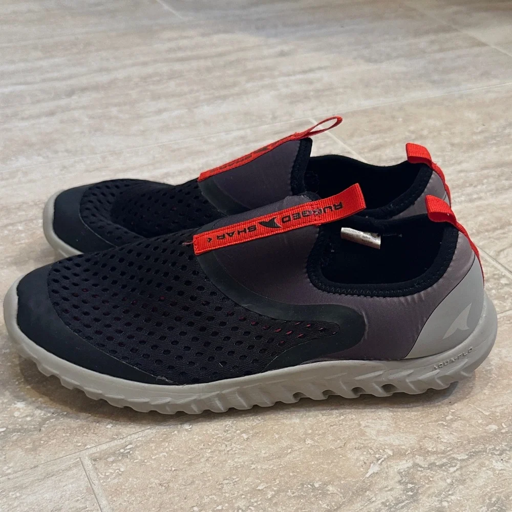 Rugged Shark Kids Black Water Shoes